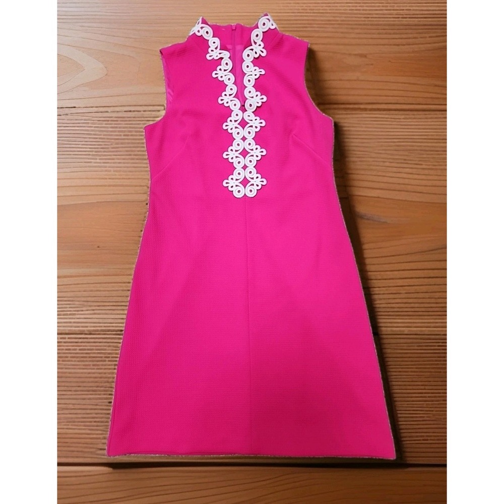 Vince Camuto Pink Textured Sleeveless Sheath Dress White Embroidery Accents 8